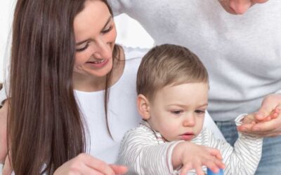 EDUCAR DESDE LA EMOCIÓN. ESCUELA DE FAMILIAS CON BEBÉS DE O A 3 AÑOS